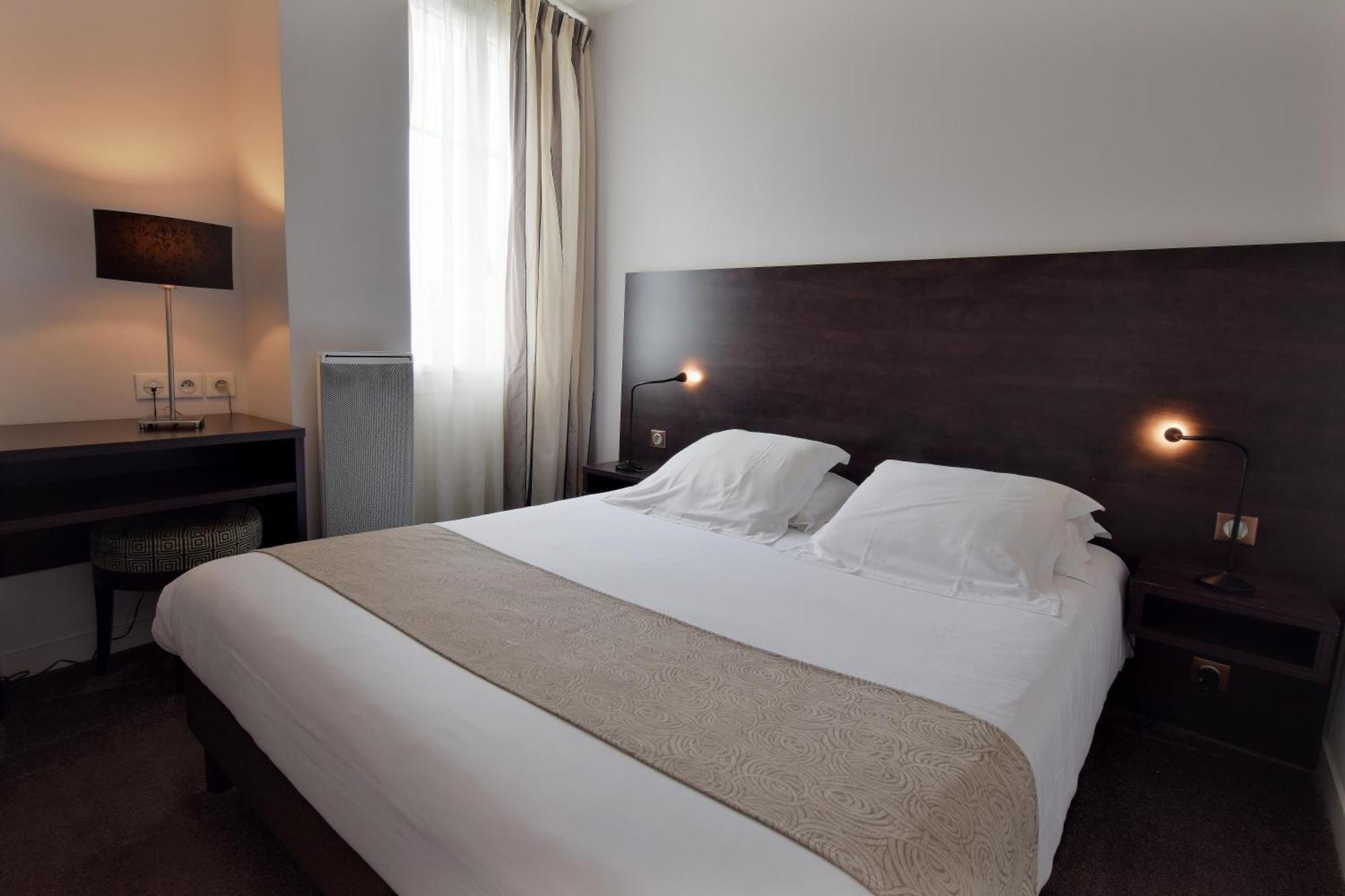 Hotel Ronsard 2*