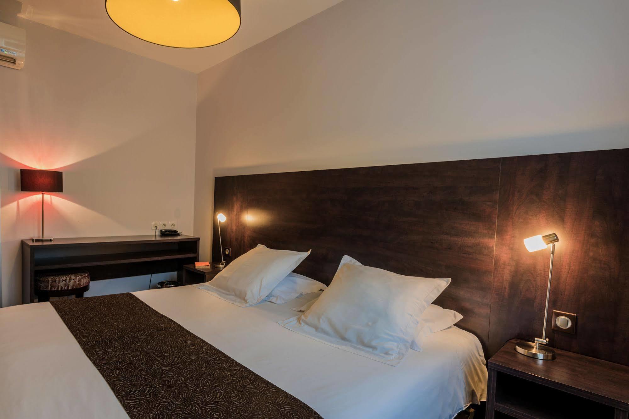 Hotel Ronsard 2*